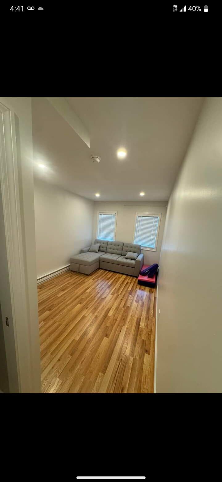 Hardwood Floor Living Room